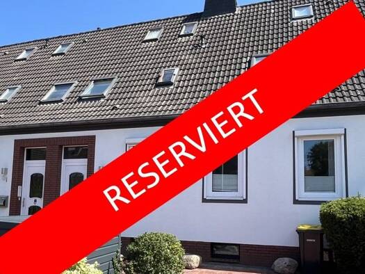 Reihenmittelhaus zum Kauf 214.000 € 5 Zimmer 135,2 m² 470 m² Grundstück Fedderwardergroden Wilhelmshaven 26388