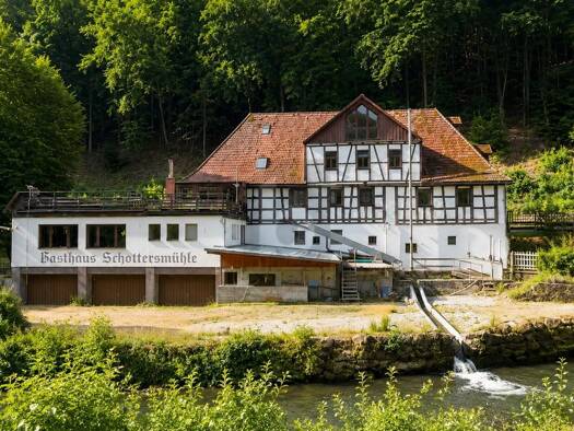 Hotel zum Kauf 750.000 € 11 Zimmer 7.500 m² Grundstück Engelhardsberg Wiesenttal 91346