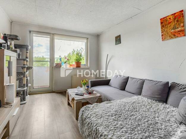 Wohnung zum Kauf 72.500 € 3 Zimmer 64 m² 2. Geschoss Dorf Mecklenburg Dorf Mecklenburg 23972