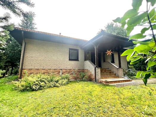 Einfamilienhaus zum Kauf 399.000 € 8 Zimmer 130 m² 842 m² Grundstück Schmachtenhagen Oranienburg 16515