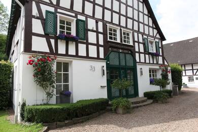Wohnung zur Miete 1.500 € 5 Zimmer 199 m² Geschoss 1/1 Visbeck Meschede 59872