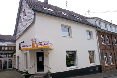 Mehrfamilienhaus zum Kauf als Kapitalanlage geeignet 430.000 € 10 Zimmer 483 m² 348 m² Grundstück Much Much 53804