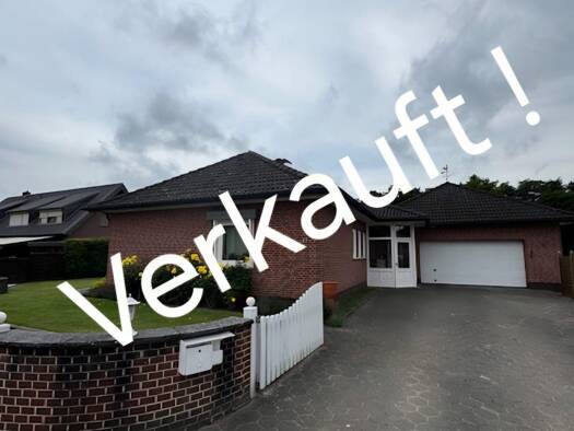 Bungalow zum Kauf 499.000 € 4 Zimmer 174 m² 805 m² Grundstück frei ab sofort Stuhr Stuhr 28816