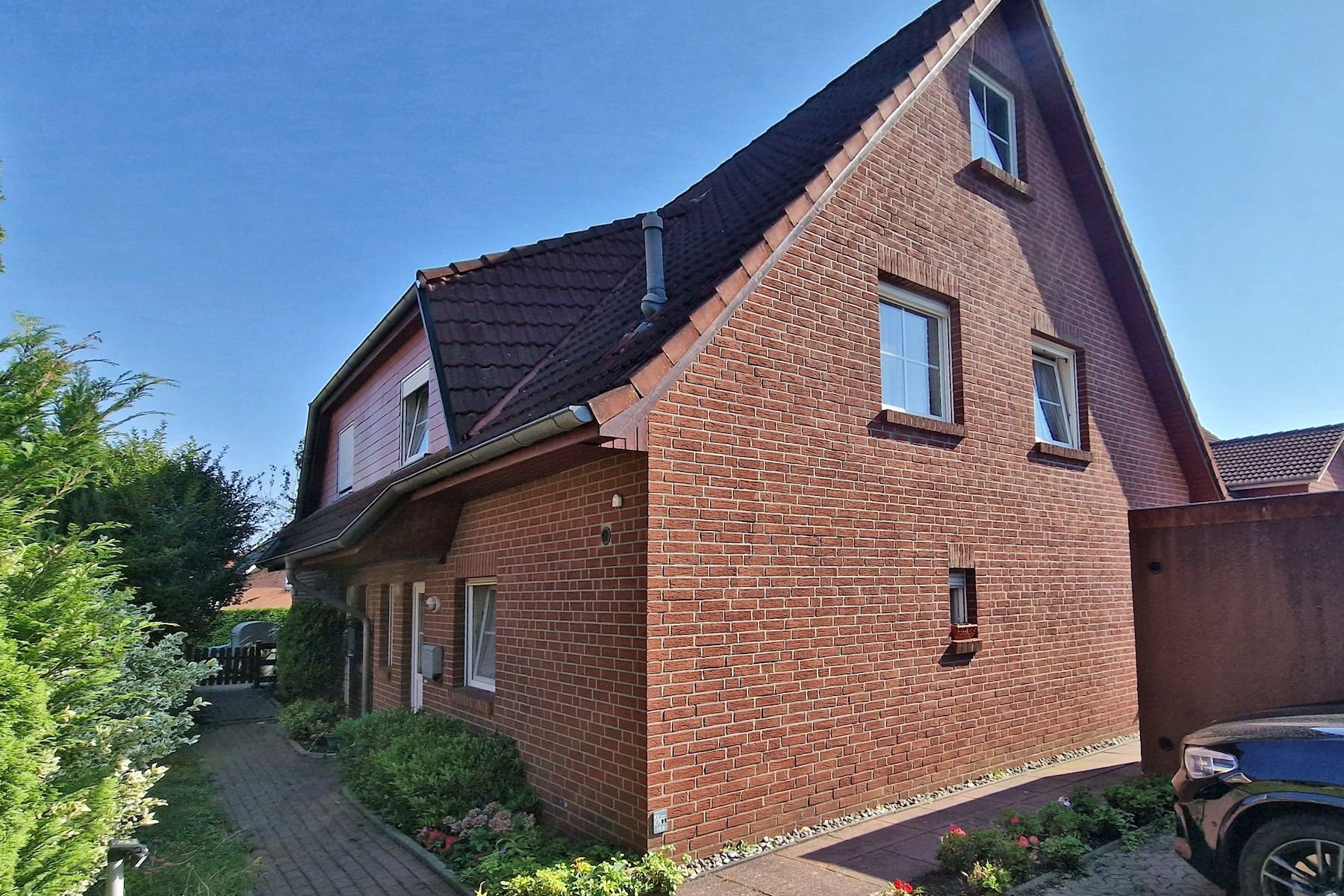 Doppelhaushälfte zum Kauf 259.000 € 4 Zimmer 103 m²<br/>Wohnfläche 262 m²<br/>Grundstück Syke Syke 28857