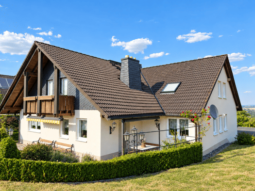 Einfamilienhaus zum Kauf provisionsfrei 615.000 € 6 Zimmer 303 m² 1.300 m² Grundstück frei ab 14.12.2026 Lichtenberg Lichtenberg 95192