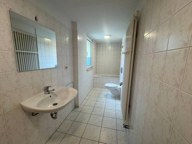 Wohnung zur Miete 235 € 2 Zimmer 50 m² 2. Geschoss frei ab sofort Eberhardtsteig 11 Ebersdorf Ebersdorf 09131