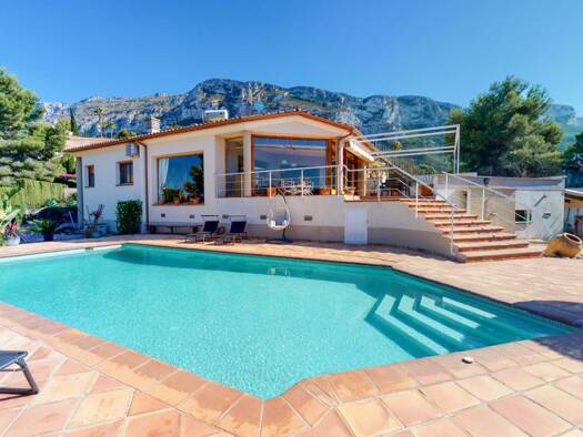 Haus zum Kauf 1.200.000 € 340 m² 1.675 m² Grundstück Dénia 03700