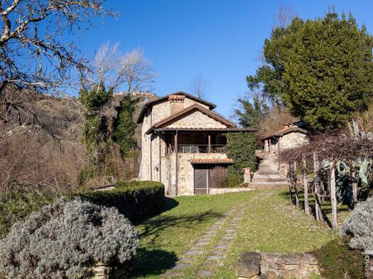 Haus zum Kauf 495.000 € 3 Zimmer 330 m² 17.000 m² Grundstück frei ab sofort Fosciandora