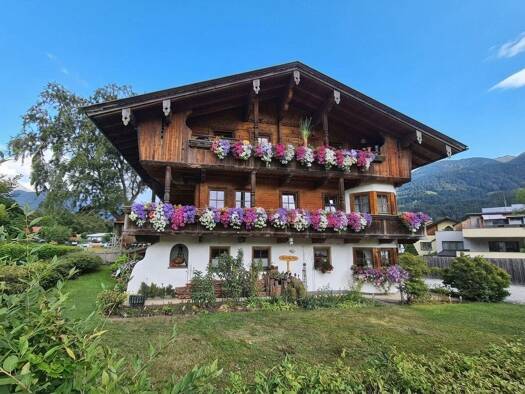 Mehrfamilienhaus zum Kauf 1.105 m² Grundstück Eben am Achensee 6212