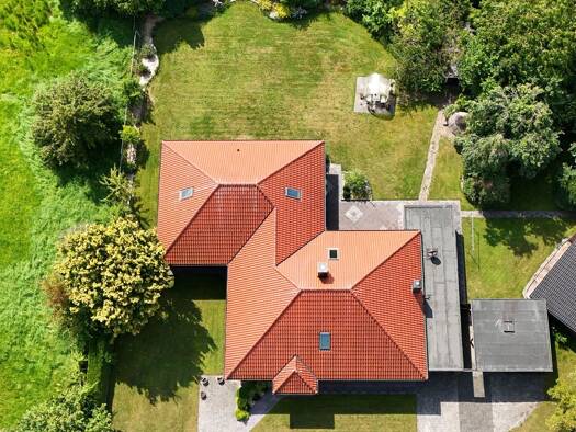 Einfamilienhaus zum Kauf 379.000 € 8 Zimmer 202 m² 1.548 m² Grundstück frei ab sofort Bockhorn Bockhorn 26345