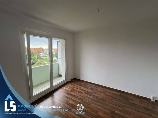 Wohnung zur Miete 290 € 2 Zimmer 49 m² Krondorfer Straße 93 Wolfen Bitterfeld-Wolfen 06766