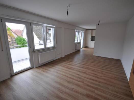 Wohnung zur Miete 840 € 3,5 Zimmer 86 m² 1. Geschoss Öhningen 78337