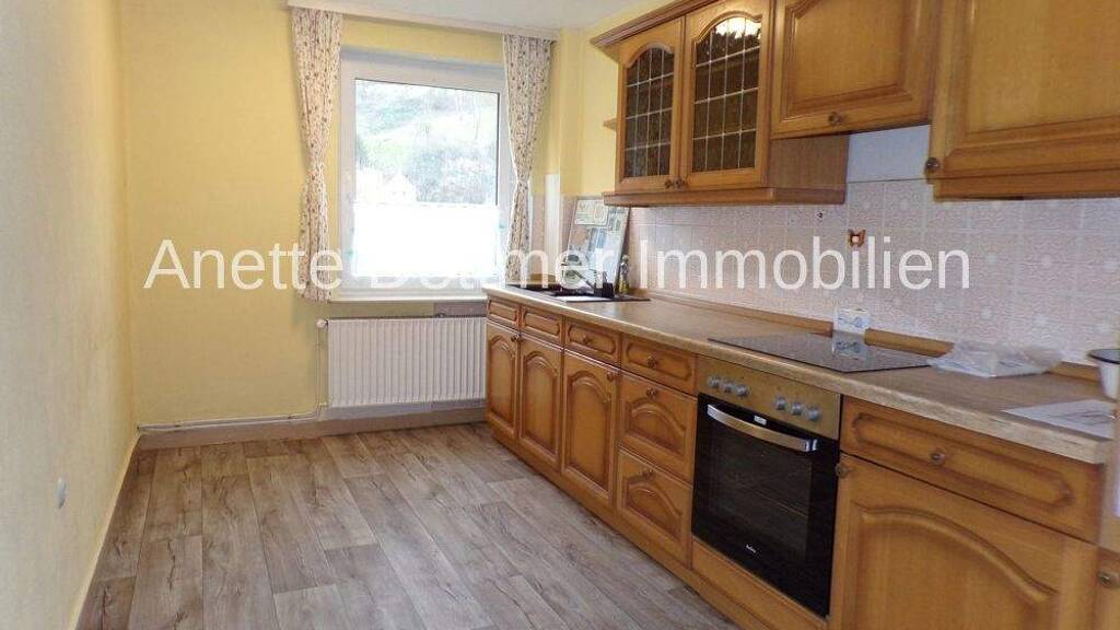 Reihenmittelhaus zum Kauf 119.000 € 8 Zimmer 180,8 m² 177 m² Grundstück Freden Freden (Leine) 31084