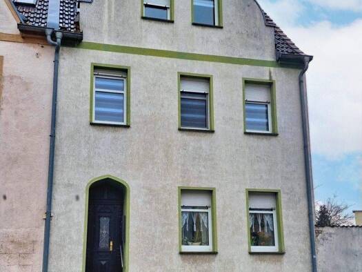 Mehrfamilienhaus zum Kauf 85.000 € 7 Zimmer 115 m² 210 m² Grundstück Aken 06385