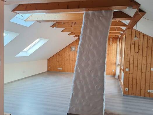 Wohnung zur Miete 900 € 2,5 Zimmer 66 m² Geschoss 3/3 frei ab 01.09.2026 Buttendorfer Straße 47 Kleinreuth b Schweinau Westliche Außenstadt 90431