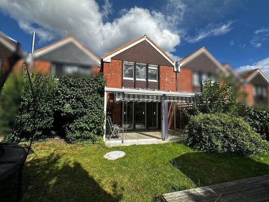 Reihenmittelhaus zum Kauf 315.000 € 3 Zimmer 103,4 m² 210 m² Grundstück frei ab sofort Neustadt Neustadt in Holstein 23730