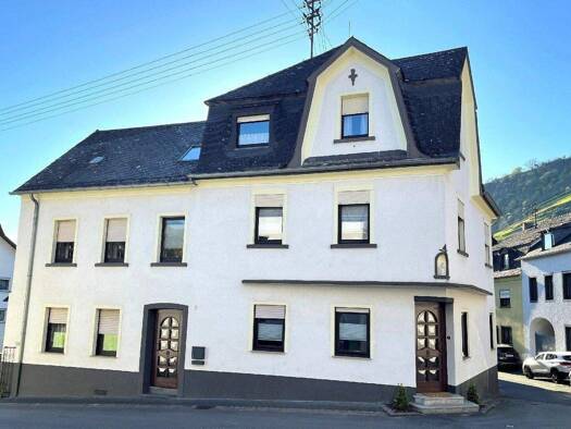 Mehrfamilienhaus zum Kauf 385.000 € 11 Zimmer 336 m² 239 m² Grundstück Hatzenport 56332