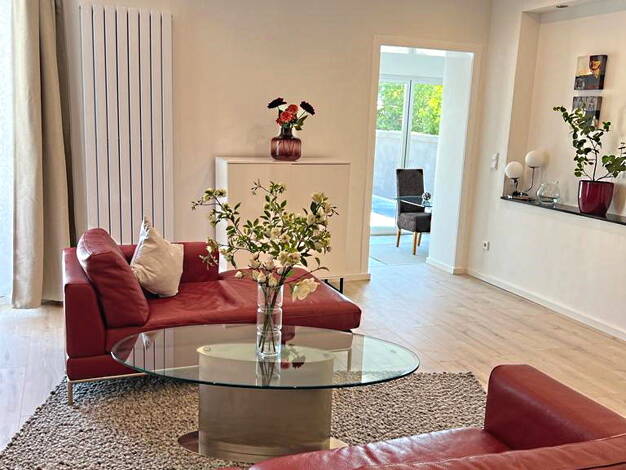 Wohnung zur Miete Wohnen auf Zeit 3.200 € 5 Zimmer 130 m² frei ab 01.08.2025 Stadtmitte Düsseldorf 40211