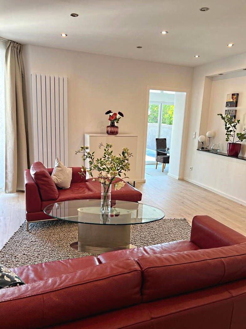 Wohnung zur Miete Wohnen auf Zeit 2.980 € 5 Zimmer 130 m² frei ab sofort Stadtmitte Düsseldorf 40211