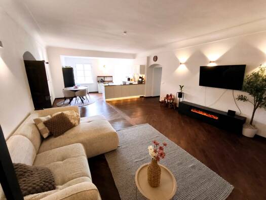 Wohnung zur Miete 980 € 3 Zimmer 125 m² Geschoss 1/3 frei ab 01.05.2026 Vilshofen Vilshofen an der Donau 94474