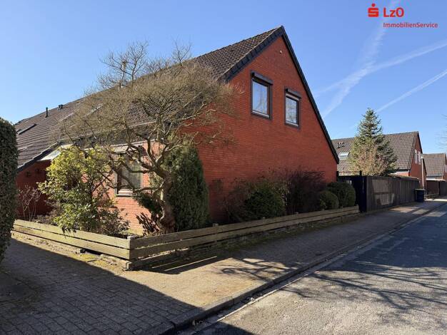 Reihenendhaus zum Kauf 305.000 € 5 Zimmer 118,7 m² 317 m² Grundstück Bloherfelde Oldenburg 26129