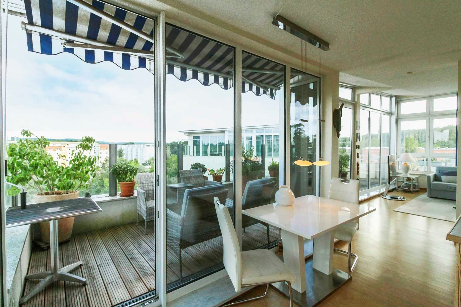 Penthouse zum Kauf 319.000 € 2 Zimmer 70,2 m²<br/>Wohnfläche 5.<br/>Geschoss Binz Binz 18609