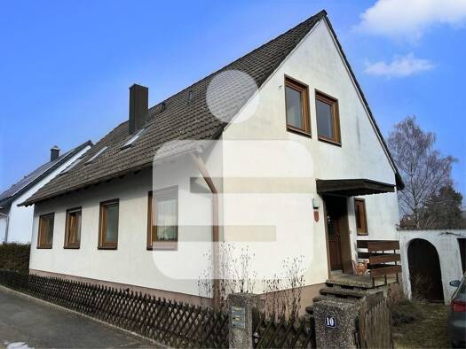 Einfamilienhaus zum Kauf 395.000 € 5 Zimmer 102 m² 380 m² Grundstück Brand Eckental 90542