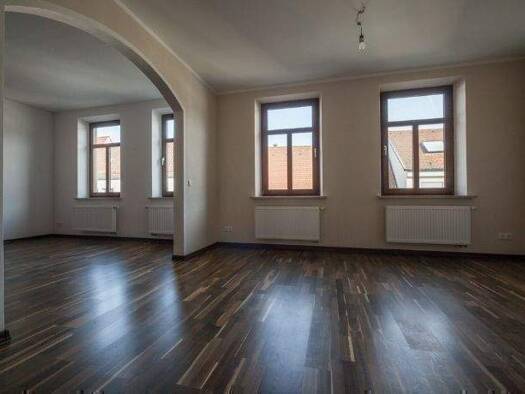 Mehrfamilienhaus zum Kauf als Kapitalanlage geeignet 615.000 € 230 m² Forchheim 91301