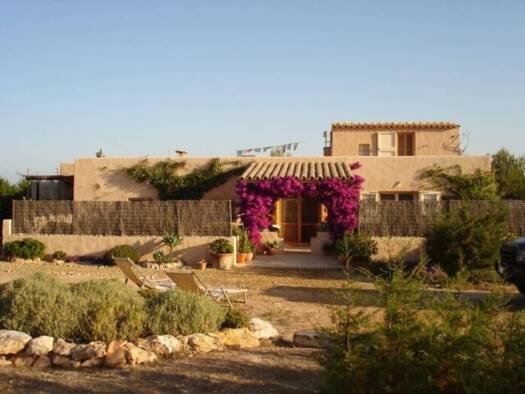 Villa zum Kauf 1.950.000 € 3 Zimmer 180 m² 5.000 m² Grundstück Formentera 07860
