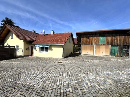 Einfamilienhaus zum Kauf 153.000 € 5 Zimmer 103 m² 767 m² Grundstück frei ab sofort Neufeld Thurmansbang 94169