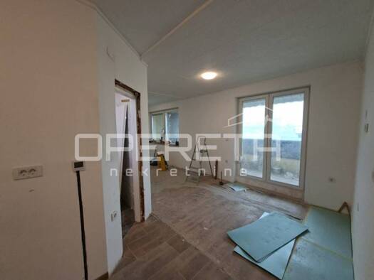 Wohnung zur Miete 500 € 2 Zimmer 52 m² 4. Geschoss Varazdin