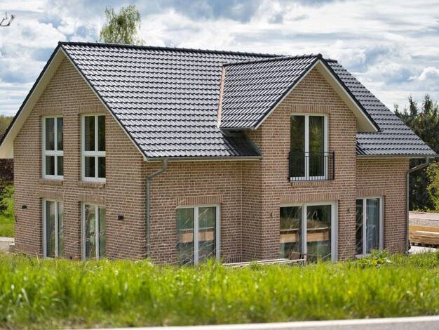 Einfamilienhaus zum Kauf provisionsfrei 520.000 € 6 Zimmer 156 m² 743 m² Grundstück Brunnenstr. 11 Weidenbach 56355
