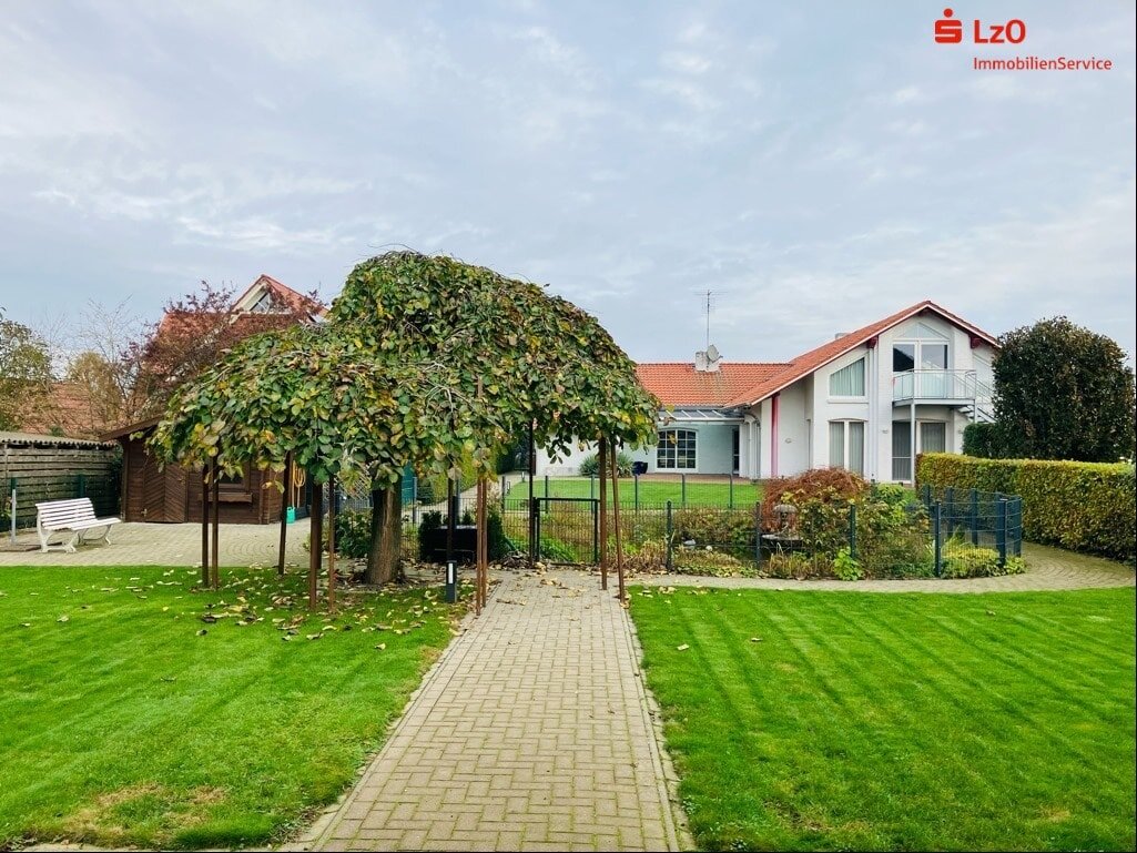 Einfamilienhaus zum Kauf 850.000 € 8 Zimmer 345,3 m²<br/>Wohnfläche 1.702 m²<br/>Grundstück Mühlen Steinfeld 49439