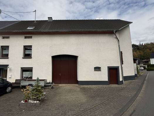Bauernhaus zum Kauf 75.000 € 4 Zimmer 130 m² 379 m² Grundstück Berglicht 54426