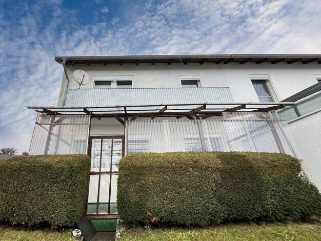 Doppelhaushälfte zum Kauf 195.000 € 5 Zimmer 111 m² 401 m² Grundstück Rothwesten Fuldatal 34233