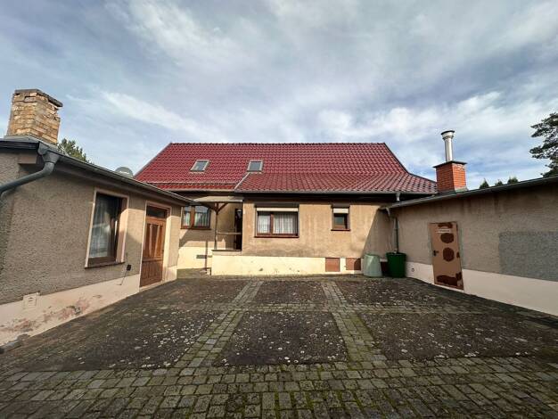 Bauernhaus zum Kauf 99.000 € 4 Zimmer 106,1 m² 1.577 m² Grundstück Lutherstadt Eisleben Lutherstadt Eisleben 06295