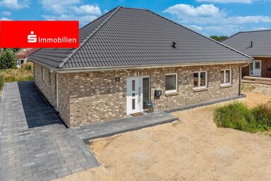 Bungalow zum Kauf 425.000 € 5 Zimmer 136,2 m² 657 m² Grundstück Raa-Besenbek 25335