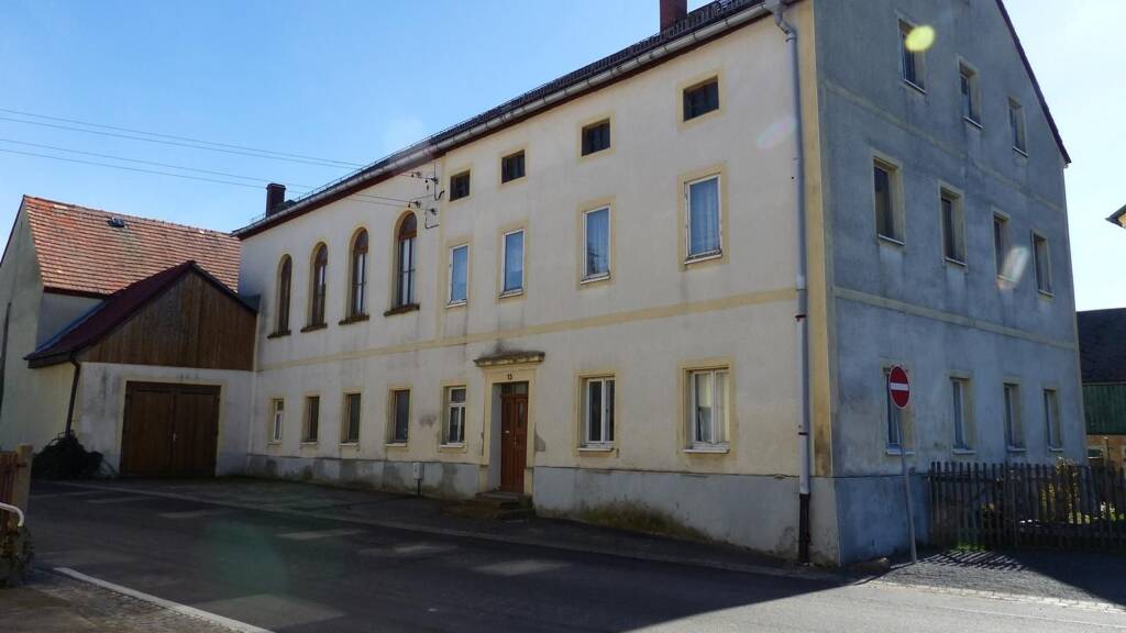 Haus zum Kauf 39.000 € 7 Zimmer 355 m² 758 m² Grundstück Mockritz Großweitzschen 04720