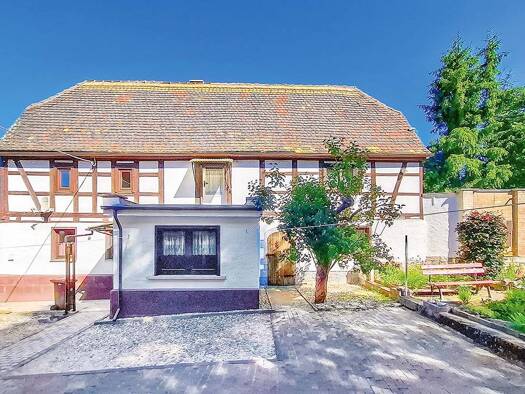 Einfamilienhaus zur Versteigerung 29.000 € 146 m² 715 m² Grundstück Im Grunautal 3 und 1 b Sössen Lützen 06686