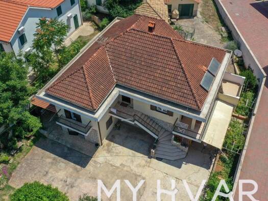 Haus zum Kauf 800.000 € 11 Zimmer 1.300 m² Jelsa