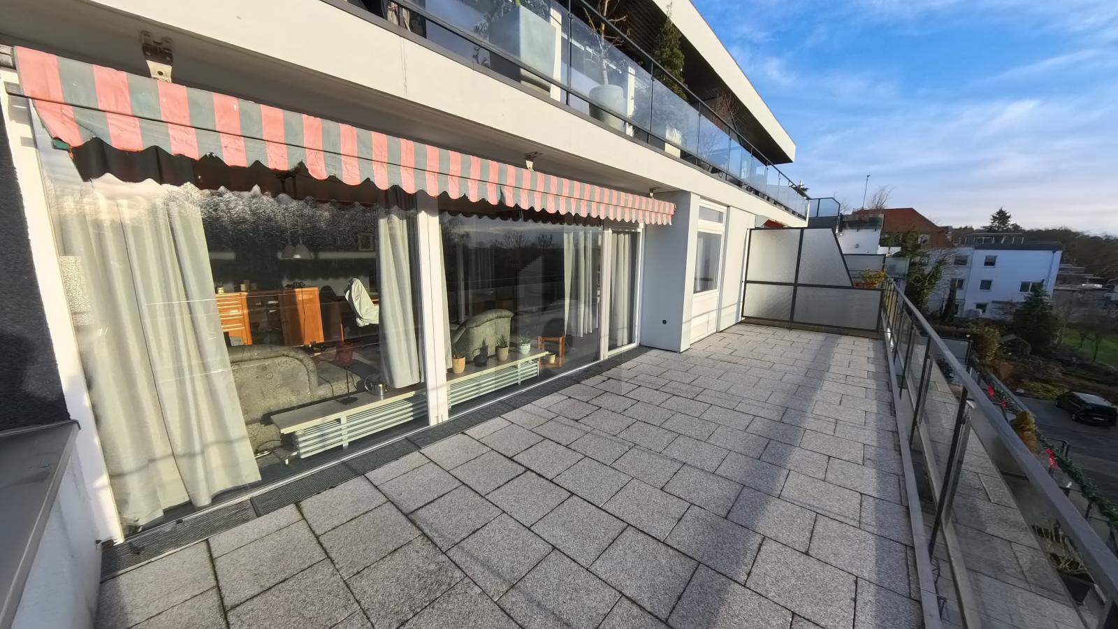 Wohnung zum Kauf 220.000 € 2 Zimmer 63 m²<br/>Wohnfläche 2.<br/>Geschoss Wahlbezirk 1 Bad Schwartau 23611