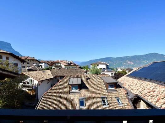 Wohnung zum Kauf 645.000 € 4 Zimmer 156 m² 4. Geschoss Eppan an der Weinstraße 39057