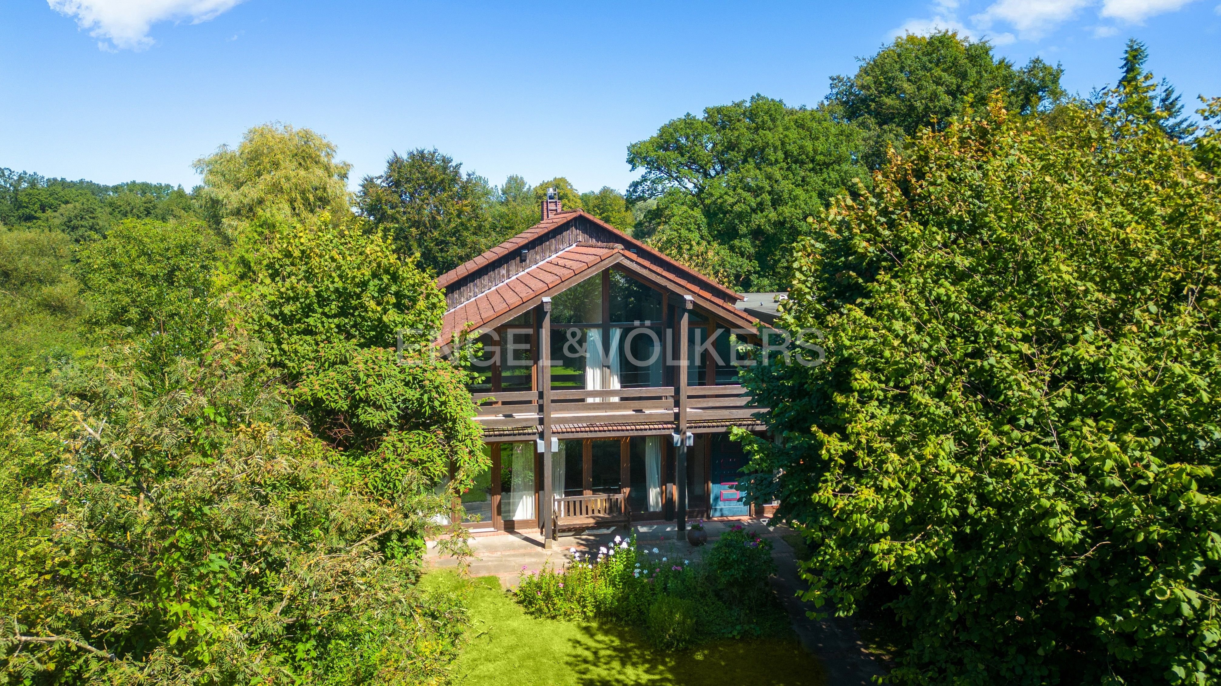 Einfamilienhaus zum Kauf 1.490.000 € 6 Zimmer 275 m²<br/>Wohnfläche 2.021 m²<br/>Grundstück Duvenstedt Hamburg 22397