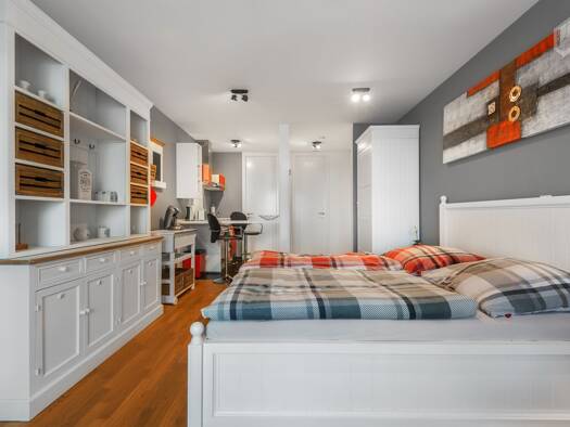 Wohnung zur Miete 1.250 € 1 Zimmer 40 m² 1. Geschoss Kalbach-Riedberg Frankfurt am Main 60438