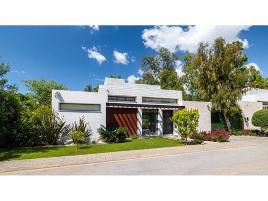 Chalet zur Miete 20.000 € 4 Zimmer 294 m² 586 m² Grundstück UR PERNET 16 Es:1 Pl:00 Pt:01 29688 ESTEPONA 16 Estepona 29688
