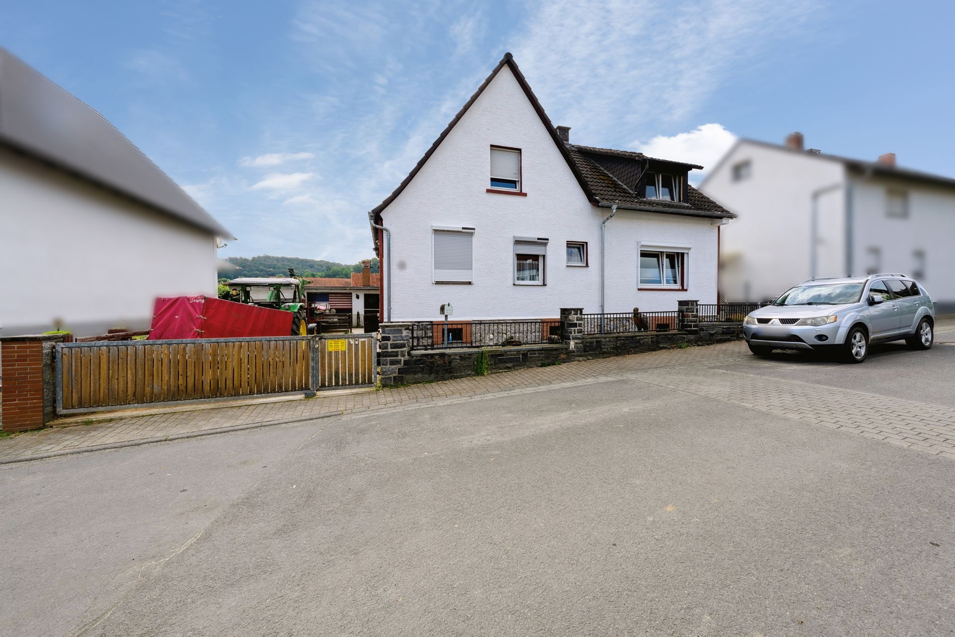 Mehrfamilienhaus zum Kauf 385.000 € 6 Zimmer 130 m²<br/>Wohnfläche 791 m²<br/>Grundstück Niedernhausen Fischbachtal 64405