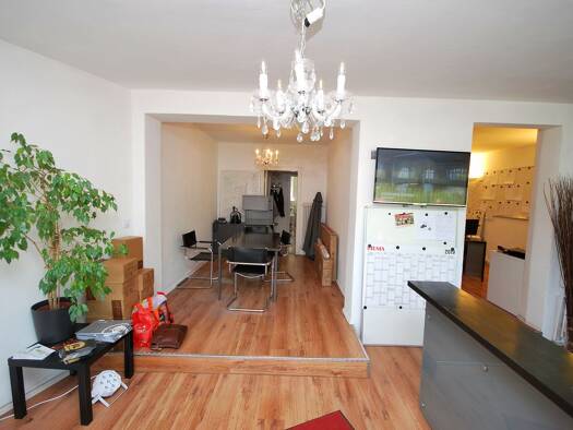 Wohnung zur Miete 1.129 € 3 Zimmer 95 m² Geschoss EG/3 frei ab 01.09.2026 Osdorfer Weg 21 Groß Flottbek Altona 22607