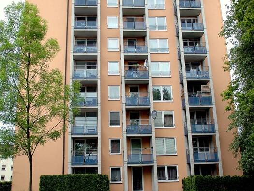 Wohnung zum Kauf 99.000 € 1 Zimmer 39,3 m² 7. Geschoss West Landshut 84034
