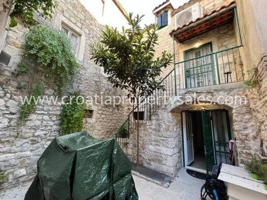 Einfamilienhaus zum Kauf 300.000 € 3 Zimmer 78 m² 59 m² Grundstück Kaštel Sućurac 21212