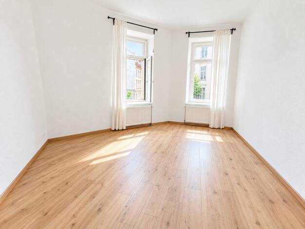 Wohnung zur Miete 825 € 3 Zimmer 83 m² 1. Geschoss Anger-Crottendorf Leipzig 04318